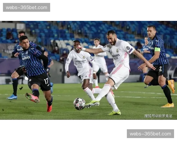 加的斯vs皇马实时:何塞卢头球破门,皇马客场1-0领先